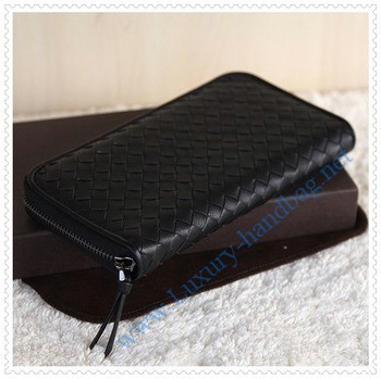 Bottega Venetal Lambskin Leather wallet black