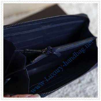 Bottega Venetal Lambskin Leather wallet dark blue