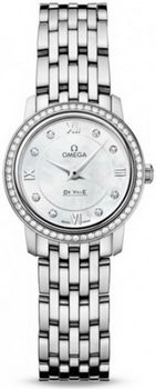 Omega De Ville Prestige Quarz Small Watch 158621A