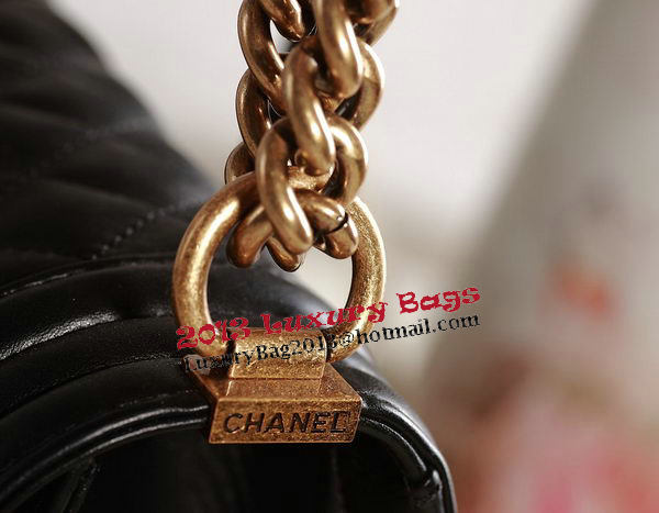 Chanel Boy Flap Shoulder Bag in Black Original Leather Gold