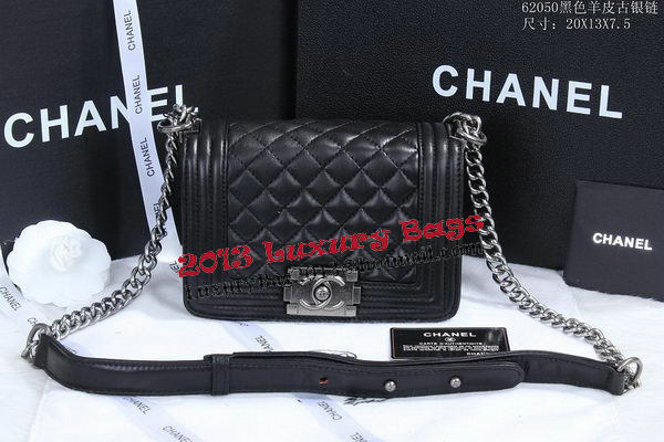 Boy Chanel Flap Shoulder Bag in Sheepskin Leather A62050 Black