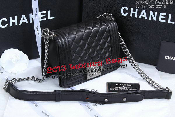 Boy Chanel Flap Shoulder Bag in Sheepskin Leather A62050 Black