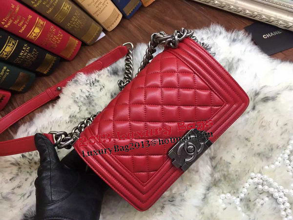 Boy Chanel Flap Shoulder Bags Sheepskin Leather A67085 Red