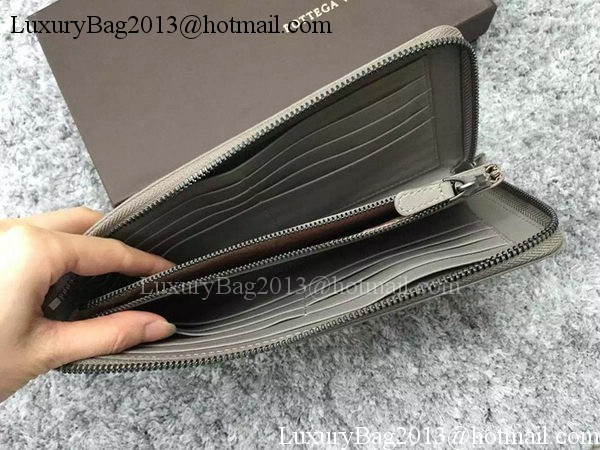 Bottega Veneta Intrecciato Leather Clutch BV144077 Grey