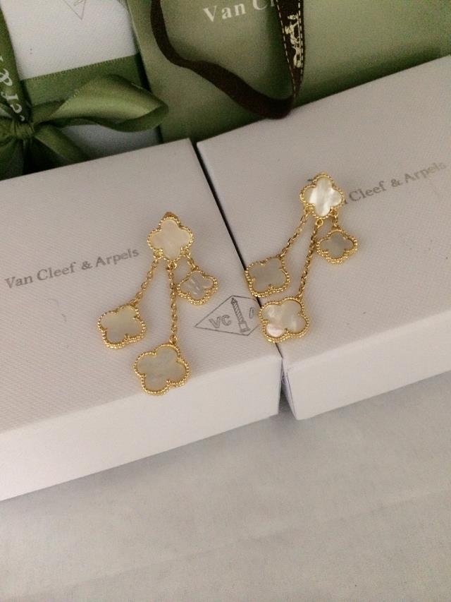 Van Cleef & Arpels Earrings VCA1214026