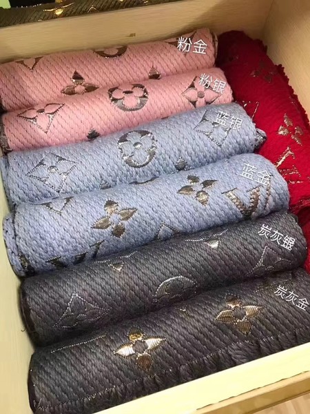 Louis Vuitton Scarf LVS7759A