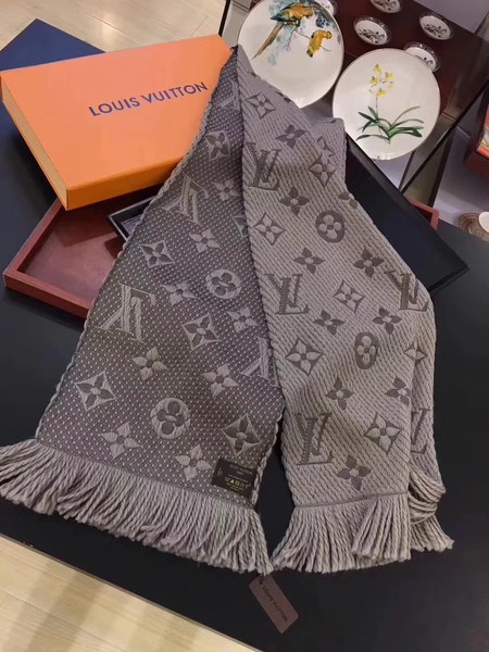 Louis Vuitton Scarf LVS7760D