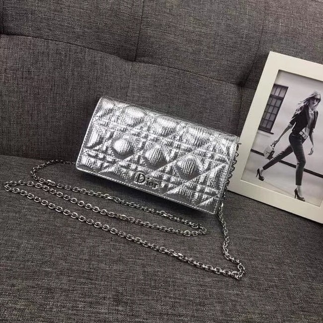 LADY DIOR CLUTCH CANNAGE LAMBSKIN S0204 Silver