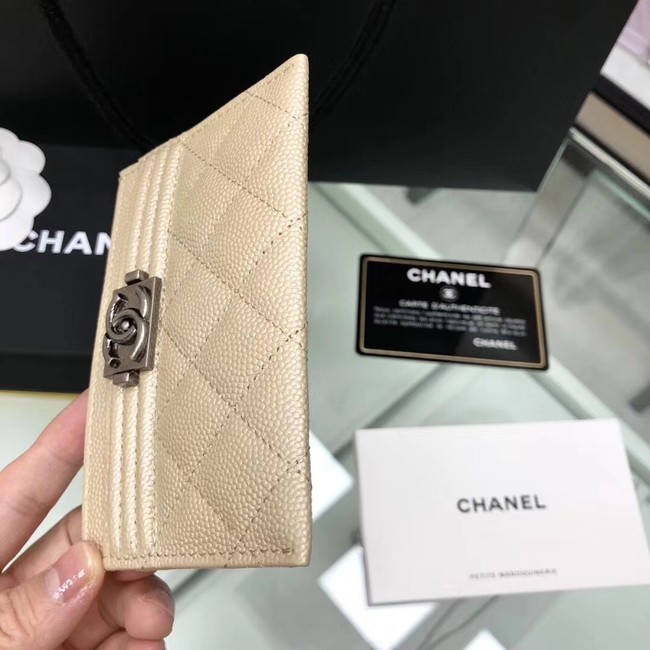 BOY CHANEL Card Holder A84431 gold