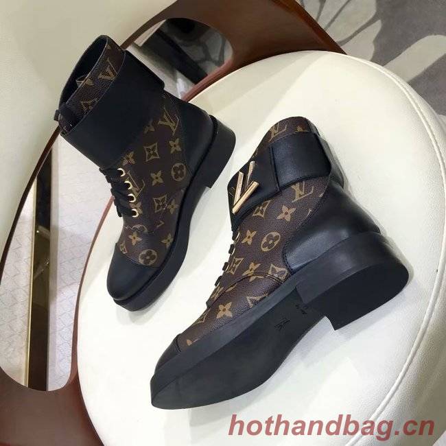 Louis Vuitton WONDERLAND FLAT RANGER LV909SY brown