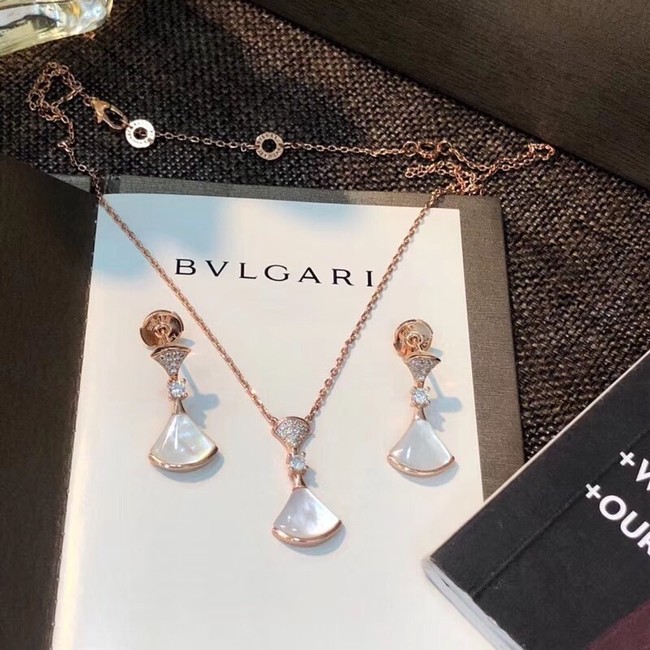 BVLGARI Necklace 4243