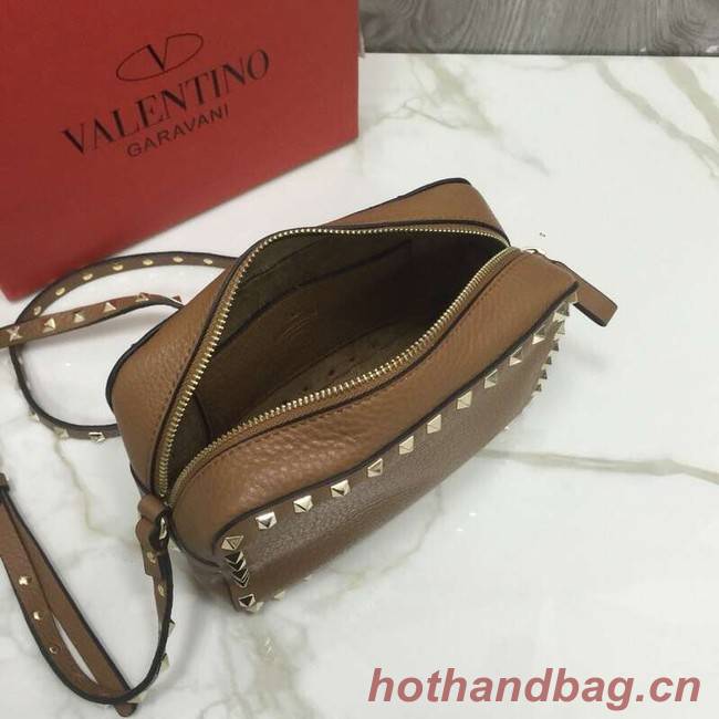 VALENTINO Rockstud leather camera cross-body bag 2855 brown