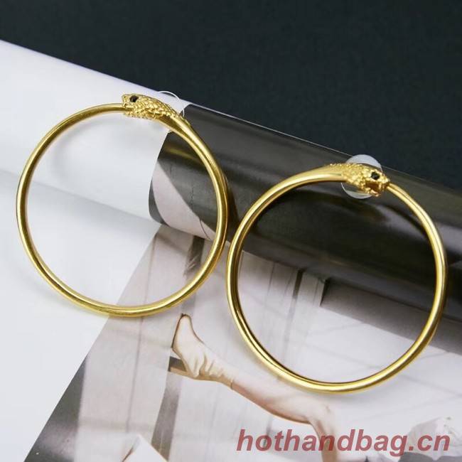 CELINE Earrings CE2350