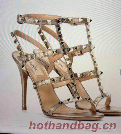 Valentino Sandals Shoes V86475 Gold