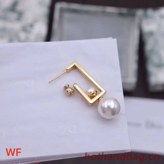 CELINE Earrings CE3613