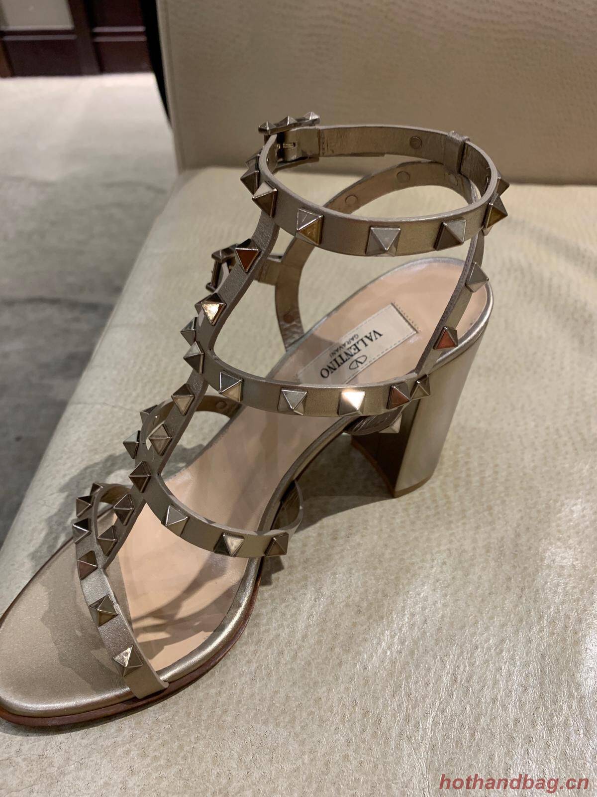 Valentino Leather Sandal Shoes V80689