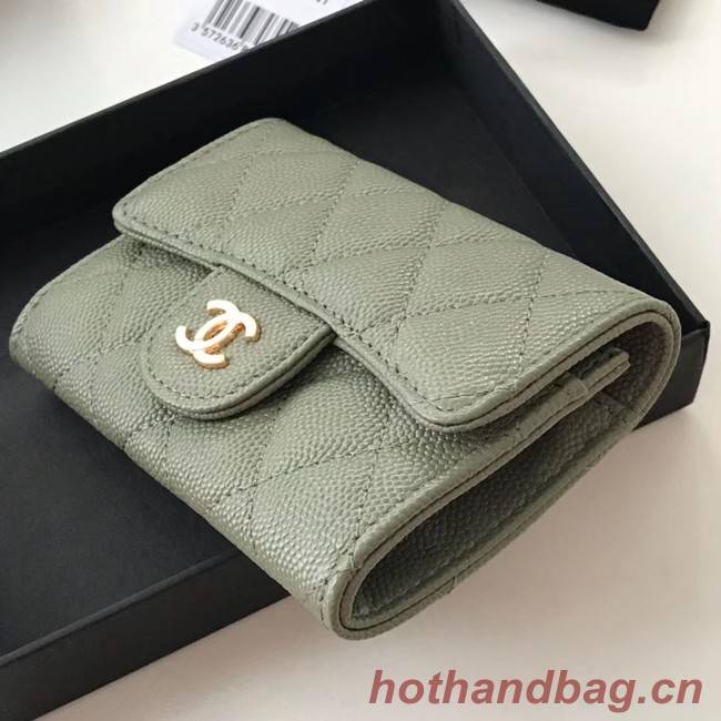 Chanel card holder Calfskin & Gold-Tone Metal A80799 green