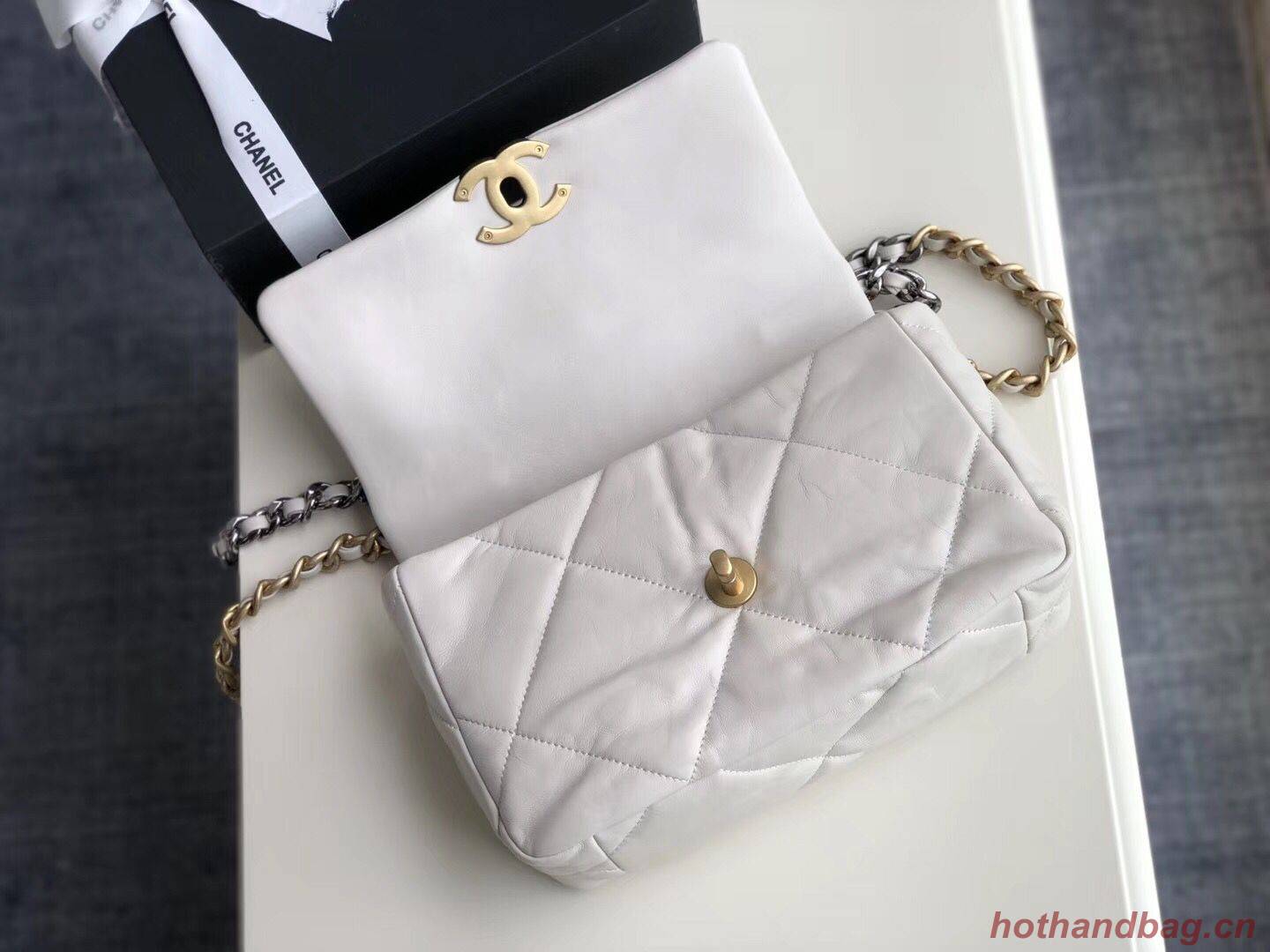 Chanel 19 flap bag AS1160 White