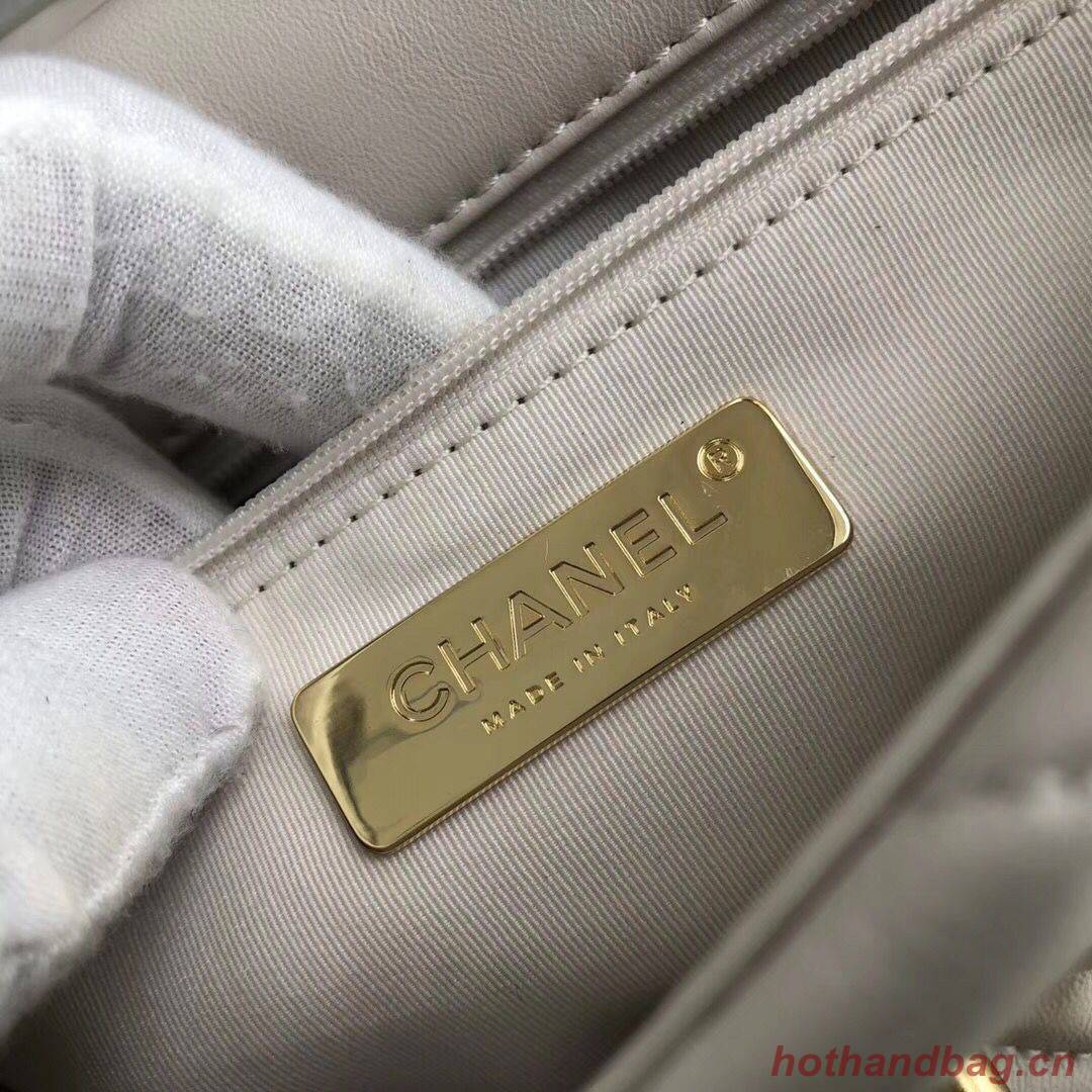 Chanel 19 flap bag AS1160 White