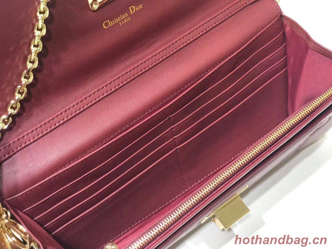 DIOR CLUTCH gold-tone metal C1040A Bordeaux