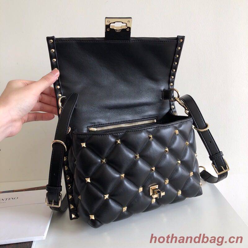 VALENTINO Candy Rockstud quilted leather shoulder bag 6020 black&white