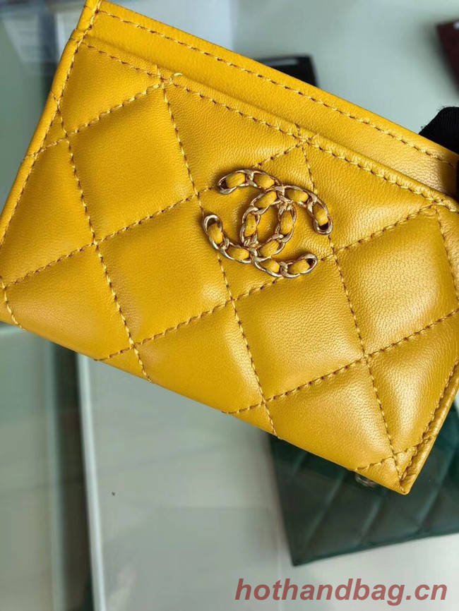 Chanel 19 Card sleeve AP0731 yellow