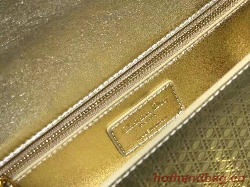 Dior 30 MONTAIGNE SMOOTH CALFSKIN FLAP BAG C9230 gold 