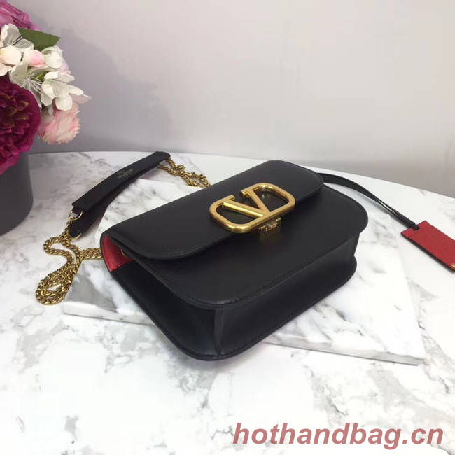 VALENTINO VLOCK Origianl leather shoulder bag 2222 black