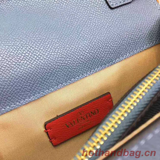 VALENTINO Origianl leather 069 Chain bag blue