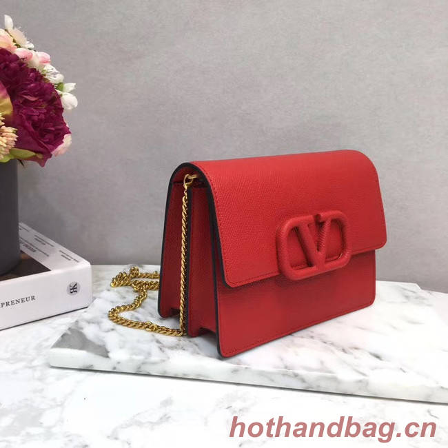 VALENTINO Origianl leather 069 Chain bag red