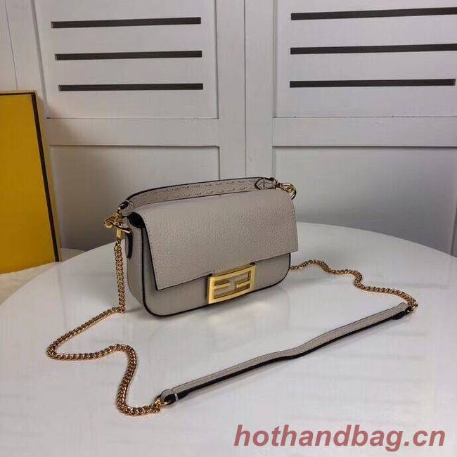 Fendi BAGUETTE leather bag F2467 beige