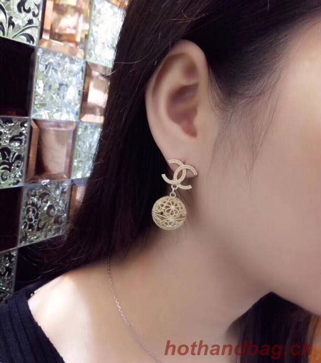 Chanel Earrings CE4773