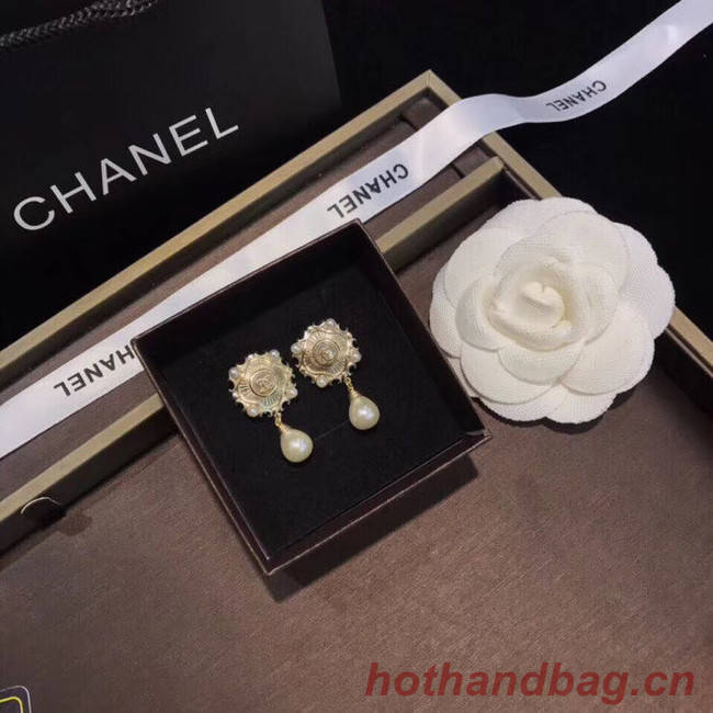 Chanel Earrings CE4820