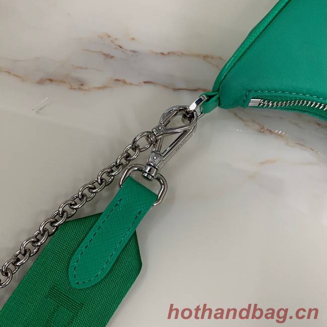 Prada Re-Edition 2005 nylon shoulder bag 1BH204 green