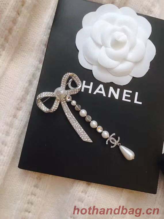 Chanel Brooch CE5100