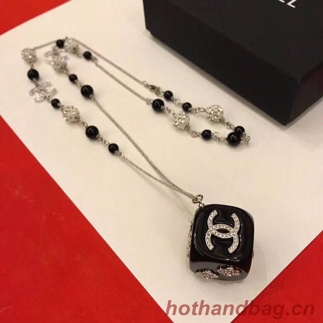 Chanel Necklace CE5121