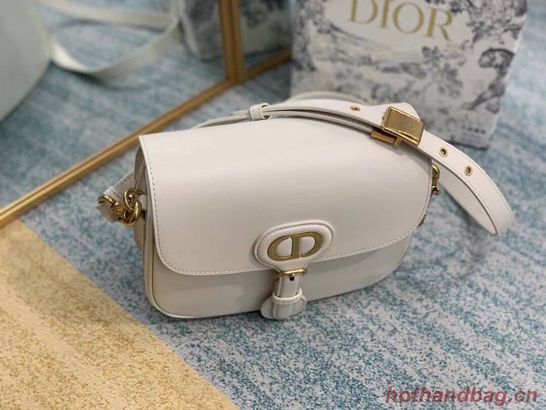 MEDIUM DIOR BOBBY BAG Box Calfskin M9319 white 