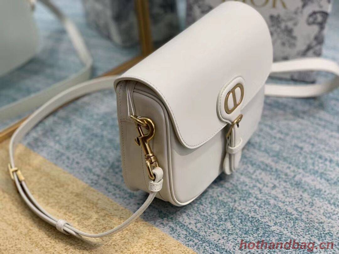 MEDIUM DIOR BOBBY BAG Box Calfskin M9319 white 