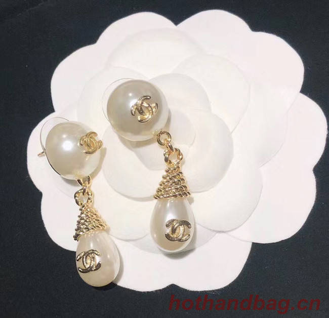 Chanel Earrings CE5285