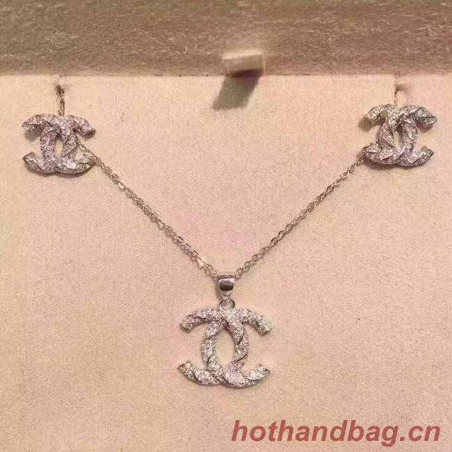 Chanel Necklace & Earrings CE5287