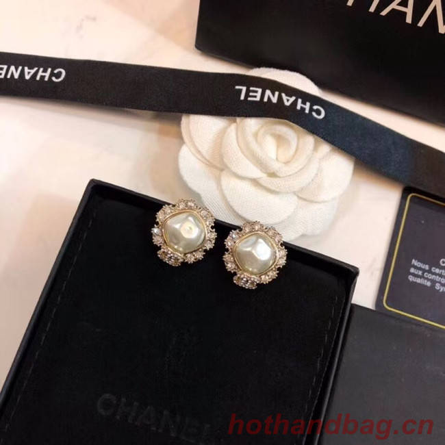 Chanel Earrings CE5402