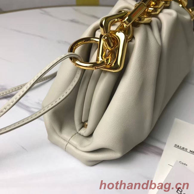 Bottega Veneta THE MINI CHAIN POUCH 620229 light grey