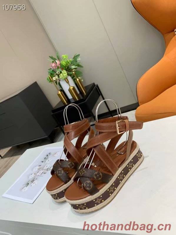 Louis Vuitton Shoes LV994DSC-1