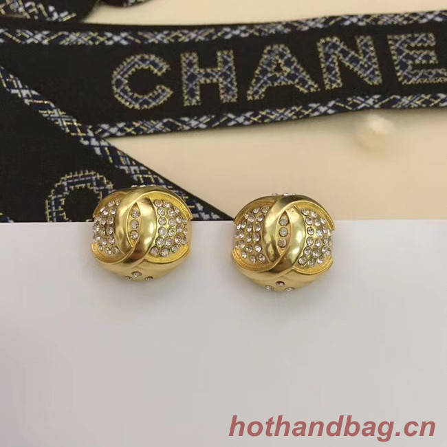 Chanel Earrings CE5658