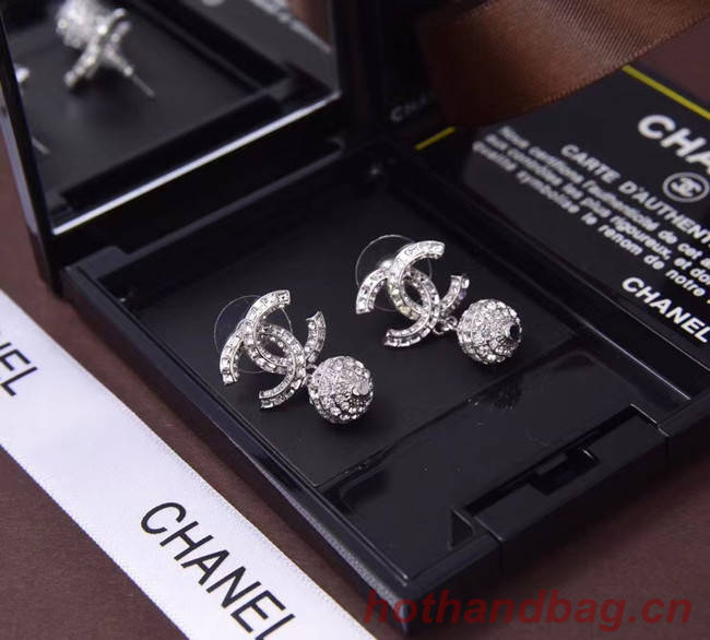 Chanel Earrings CE5631