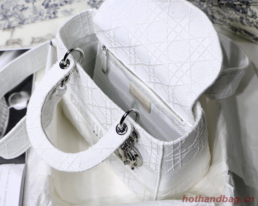 DIOR MEDIUM LADY D-LITE BAG Denim White Cannage Embroidery M0565OREY