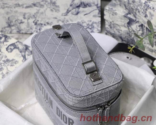 Dior Oblique Embroidered DIORTRAVEL VANITY CASE S5480  grey