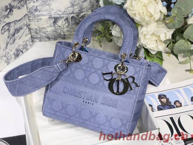 MEDIUM LADY D-LITE BAG Denim Blue Cannage Embroidery M0565OR