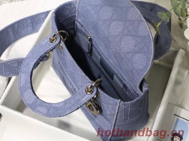 MEDIUM LADY D-LITE BAG Denim Blue Cannage Embroidery M0565OR