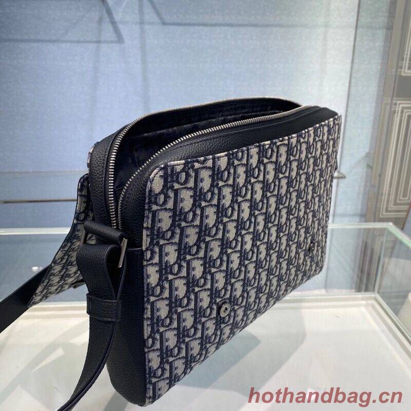 SAFARI MESSENGER BAG Grained Black Calfskin and Dior Oblique Jacquard C0119